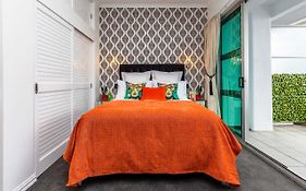*Vibrant Viaduct Harbour Apartment With Balcony & Best Location* Auckland